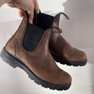 Blundstone Antique Brown Chelsea Boots